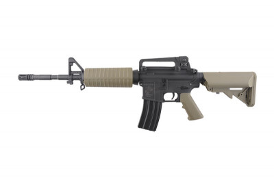 Купити Страйкбольна штурмова гвинтівка Specna Arms SA-C01 CORE M4 Half-Tan в магазині Strikeshop