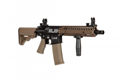 Купити Страйкбольна штурмова гвинтівка Specna Arms Daniel Defense® MK18 SA-E19 Edge Chaos Bronze в магазині Strikeshop