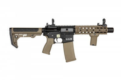 Купити Страйкбольна штурмова гвинтівка Specna Arms Rock River Arms SA-E05 Edge Light Ops Stock Half-Tan в магазині Strikeshop