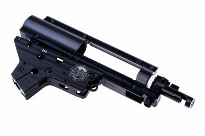 Купити Корпус гірбокса Retro Arms CNC Split V2 (8mm) з камерою hop-up QSC Black в магазині Strikeshop