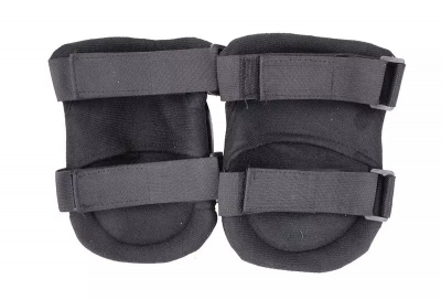 Купити Наколінники GFC Set Knee Protection Pads Black в магазині Strikeshop